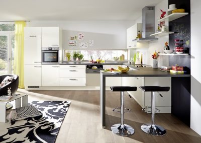 Flash 915584 Weiss_V2