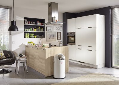 Laser_Riva 915579 Alpinweiss_IconicBeech